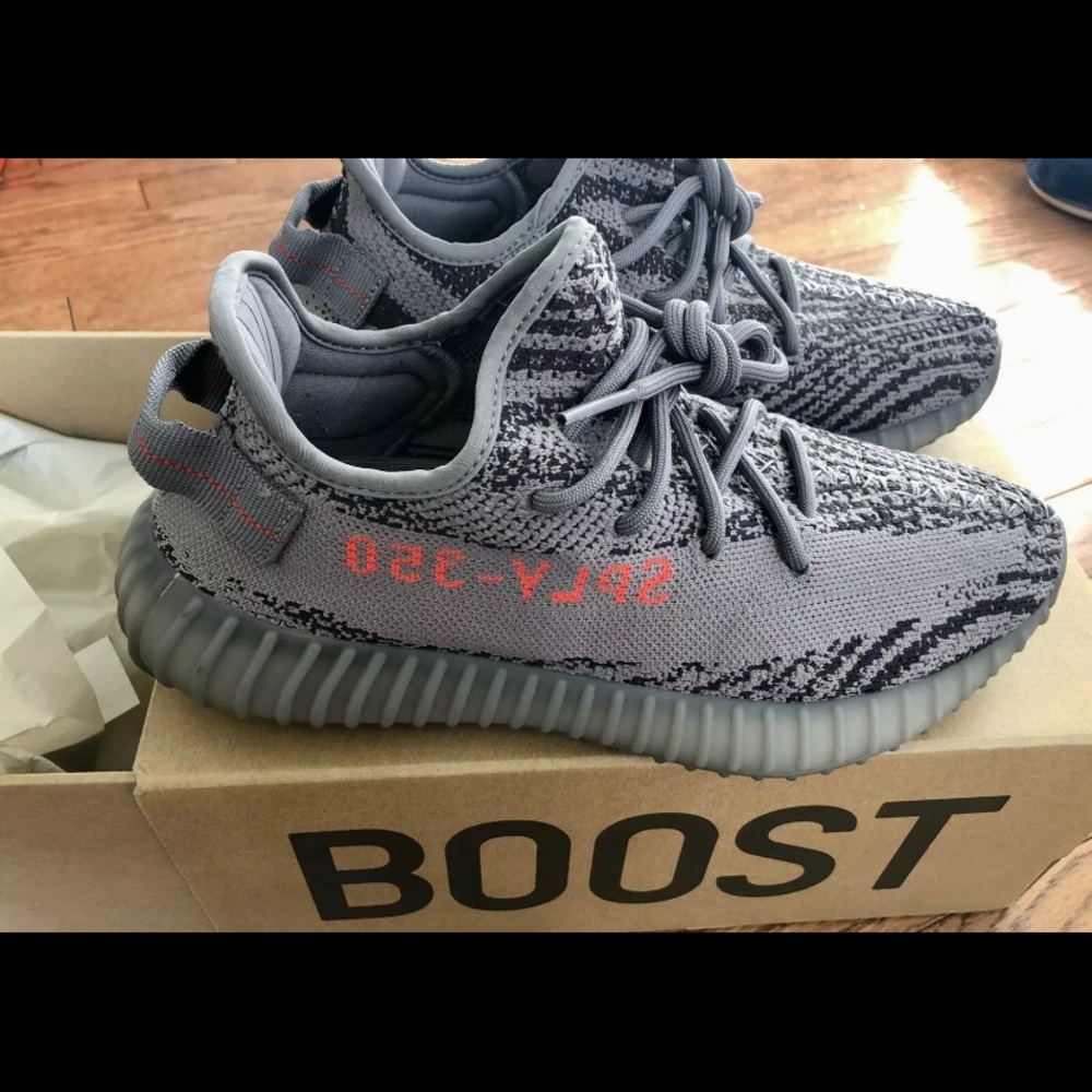 Yeezy 350 Beluga 2.0 (size11.5)